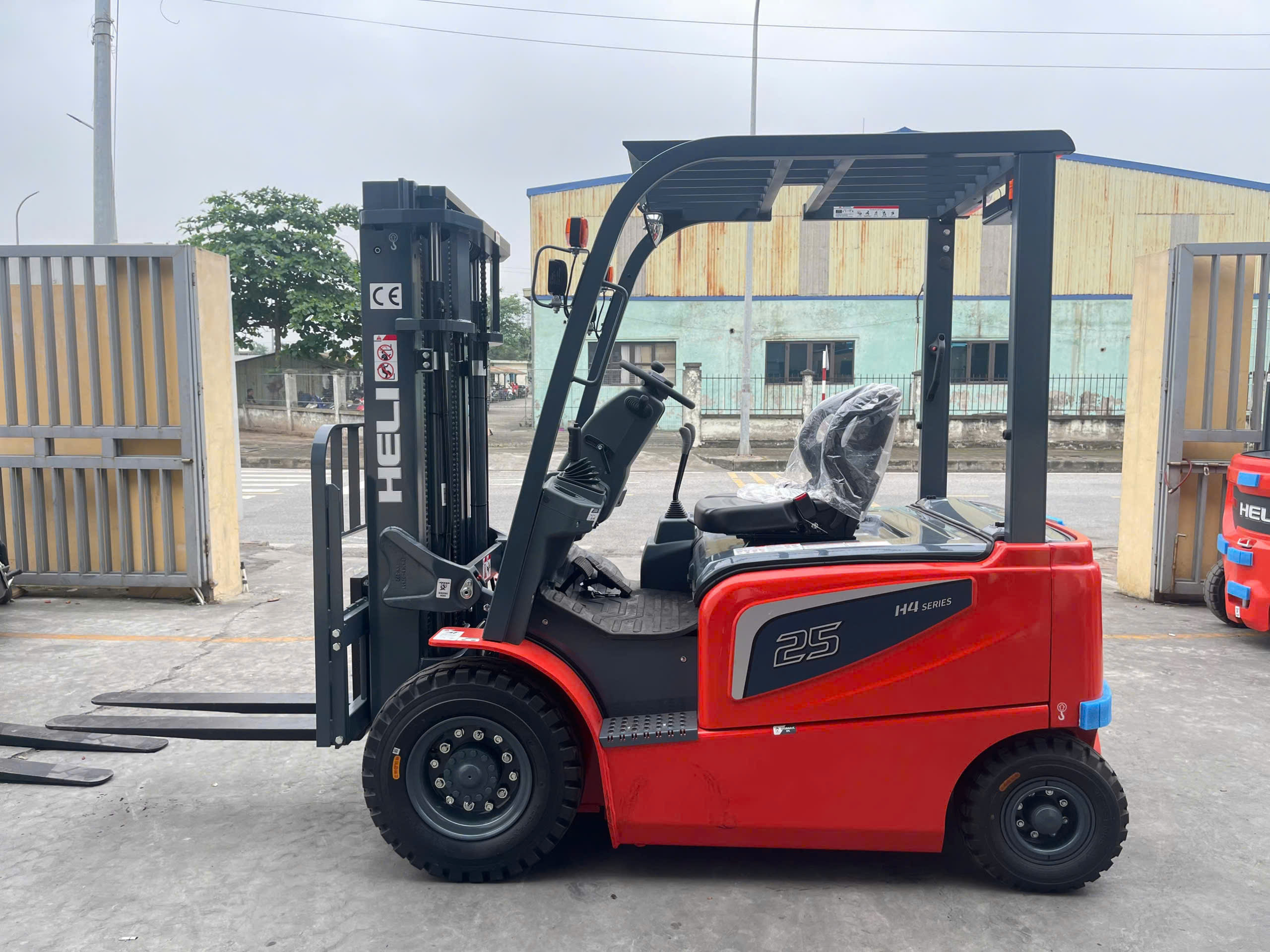 z7159349767488_28783ec3547350338e59bf87971a13c8